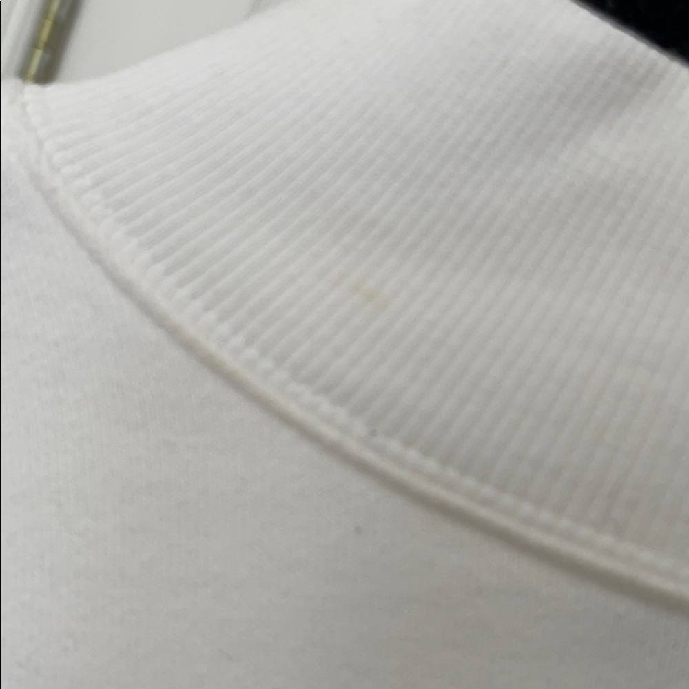 Aritzia Cozy Fleece Boyfriend Mock Sweatshirt NWT - Picture 9 of 9
